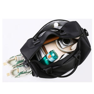 Bolsa de Viaje Deportiva Unisex Expandible de Gran Capacidad, Ligera, de Poliéster, Impermeable, con Cierre y Asa para el Hombro - Product Image 3