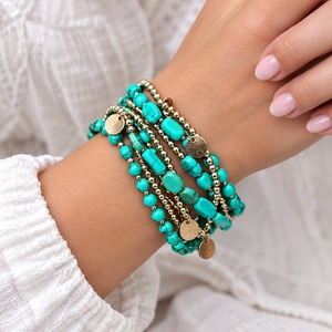 Ensemble de bracelets bohèmes pour femmes, perles turquoise, plaqué or antique, multi-brins, empilables - Product Image 1