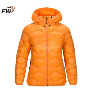 Veste matelassée unisexe OEM pour femme, respirante, en coton imprimé, chaude, à manches courtes, entièrement zippée, col rond, manteau d'hiver - Product Image 1