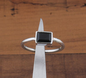 Anillo de Plata de Ley 925 con Engaste de Bisel, Ónix Negro de Corte Brillante, Anillo Hecho a Mano, Estilo Boho Clásico, Anillo Solitario Delicado, Certificado - Product Image 6
