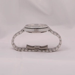 Reloj de Cuarzo Tonneau para Mujer, Oro Rosa, 38 mm, con Incrustaciones de Diamantes, Cristal de Zafiro, Cierre Desplegable Analógico, Correa de Lujo - Product Image 3