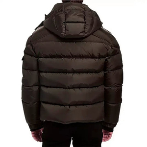 Chaqueta Acolchada Verde para Hombre, Estilo Moderno, Acabado Mate, Abrigo de Invierno, Proveedor al por Mayor, OEM Disponible, Chaquetas para Clima Frío - Product Image 5