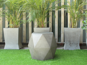 Mesa de Centro Moderna de Hormigón con Diseño Geométrico, Resistente para Exteriores, Diseño Contemporáneo para Patio o Espacio de Vida - Product Image 5