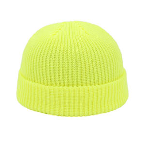 Bonnet en laine personnalisé en gros avec logo sur mesure – Fabricant de bonnets pour les détaillants de streetwear aux États-Unis - Product Image 6