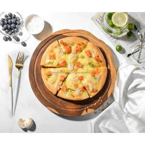 Planche à découper en bois de voyage de camping Forme ronde en bois écologique Planche à découper personnalisée Finition naturelle et logo personnalisé - Product Image 4