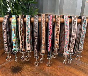 Venta al por mayor de alta calidad de la mano de cuero de vaca correa para mascotas con cuadros negro blanco diseño caminar entrenamiento duradero correas para perros - Product Image 4