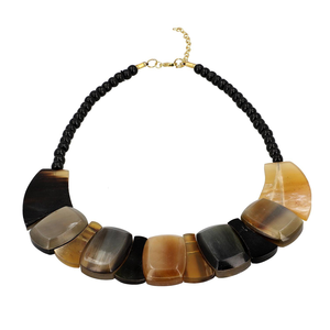 Collares de Cuerno Modernos, Ecológicos, Hechos a Mano, Duraderos y de Alta Calidad, Unisex, con Cadenas de Perlas y Piedras, Estilo Tribal, Artesanía Natural - Product Image 1