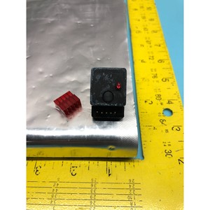 2 Semitool 991R0002-501 OPTICAL SWITCH ASSY 3PIN - อุปกรณ์และชิ้นส่วนเซมิคอนดักเตอร์ระดับโลกที่เชื่อถือได้ - Product Image 3