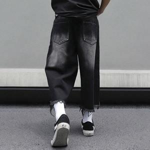 กางเกงยีนส์ขาสั้นทรงหลวมปักอักษรโลโก้แบบกำหนดเองสำหรับผู้ชาย กางเกงยีนส์ขาสั้นทรงวินเทจขาบาน กางเกงยีนส์ขาสั้นเรียบง่ายสำหรับผู้ชาย - Product Image 6