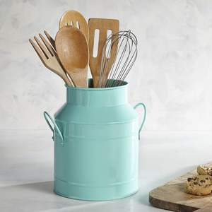 Porte-couverts en métal artisanal pour la décoration de la cuisine à domicile, mettant en valeur une construction robuste et une esthétique fonctionnelle intemporelle - Product Image 4