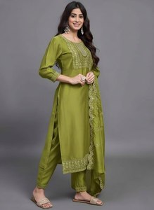 <b>Green</b> <b>Silk</b> Salwar Kameez With Embroidery Floor Length Traditional Party Wear For Women Loose Fit All Seasons - Product Image 2