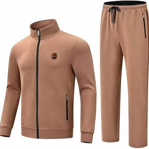 Chándal Deportivo Personalizado de Alta Calidad para Hombre, Corte Regular, Logotipo Personalizado, Transpirable, 100% Algodón, para Venta en Línea - Product Image 1