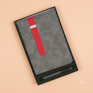 Agenda Premium Aurelux RE011 en Cuir Gris avec Fentes pour Stylo et Accent Rouge, 192 Pages, Impression Sérigraphique et Dorure UV - Product Image 4