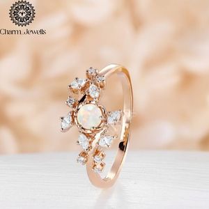 Bague de fiançailles classique en moissanite plaqué or rose argenté pour femme Charm_Jewells, sertie à griffes, certifiée IGI - Product Image 1
