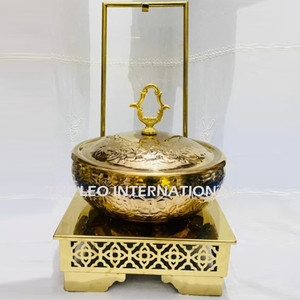 Plat de service en acier inoxydable doré, idéal pour la décoration intérieure et la présentation des aliments lors d'événements, disponible en gros - Product Image 5