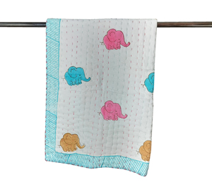 Manta de Algodón Acolchada con Diseño de Elefante de Dibujos Animados, Borde Azul, para Uso en el Hogar Durante Toda la Temporada - Product Image 1
