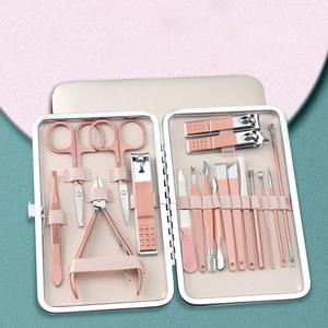 Juego de Manicura y Pedicura Profesional de Acero Inoxidable de 7/18 Piezas con Cortaúñas y Recortador de Uñas Encarnadas para Uso en Dedos de Manos y Pies - Product Image 1