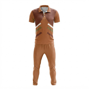 Ensemble de cricket en polyester marron de qualité supérieure, comprenant un polo à manches courtes et un pantalon de jogging, respirant et décontracté, pour le sport - Product Image 3