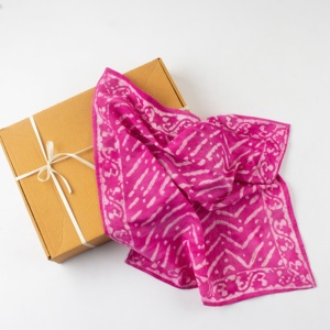 Bandanas en tissu carré 100% coton personnalisé coloré en coton de haute qualité pour femmes et hommes Bandana de couvre-chef imprimé personnalisé - Product Image 3