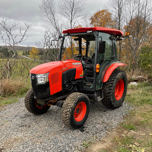 Tracteur Kubota L6060 robuste conçu pour une productivité maximale, une utilisation performante et une longue durée de vie en agriculture - Product Image 6