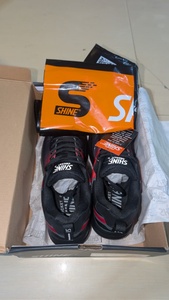 Zapatos de Cricket SHINE CRICKET para Hombre, Malla Sintética, Suela de Goma, Entresuela de EVA, Negro y Rojo, Ligeros, para Primavera, Deportivos - Product Image 2