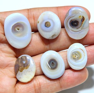 Agate Sulemani lisse, cabochon naturel, pierre précieuse ovale, pierre d'agate pour la création de bijoux - Product Image 1