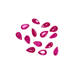 Rubíes naturales sin tratar de Mozambique, calibrados en forma de pera de 4x6 mm, piedras preciosas de rubí facetadas naturales sueltas para la fabricación de joyas, listas para usar. - Product Image 5