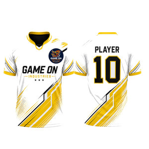 เสื้อฟุตบอลแขนสั้นคุณภาพสูง 100% โพลีเอสเตอร์ ระบายอากาศได้ดี ใส่ได้ทั้งชายและหญิง ทนทาน เป็นมิตรกับสิ่งแวดล้อม คอวี พิมพ์ลายได้ตามต้องการ - Product Image 1