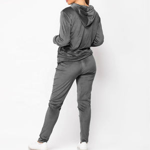 Conjunto de Sudadera y Pantalones Cortos de Terciopelo Personalizados al por Mayor para Mujer, Sudadera con Cremallera y Capucha, Ropa Deportiva Urbana Ecológica 100% - Product Image 3