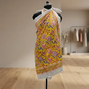 Pañuelo Sarong de Algodón Amarillo con Estampado Floral a Mano y Borde Decorativo, Ligero, para la Playa, para Mujer - Product Image 2