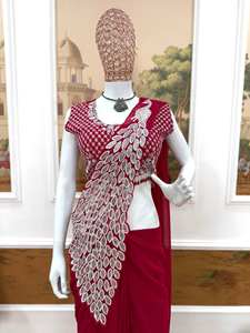 Sari prêt-à-porter tendance avec broderie et travail au fil, accompagné d'un chemisier de créateur - Product Image 5