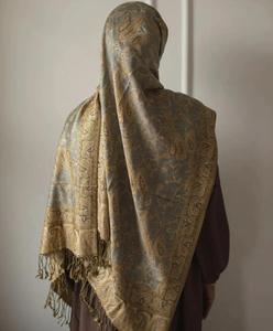 Chal de Pashmina Cachemir de Lujo |   Estola Jamawar Hecha a Mano con Diseño de Hojas |   Bufanda de Lana Premium para Otoño, Tejido Transpirable Royal Heritage - Product Image 6