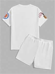 Conjunto de 2 piezas para hombre, camiseta gráfica de manga corta y pantalones cortos con cordón y bolsillos, chándal - Product Image 2