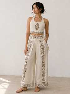 Conjunto de Dos Piezas de Algodón con Estampado Floral para Mujer, Top Halter Blanco Estampado, Pantalones Anchos, Estampado a Bloques, Atuendo de Verano para Vacaciones - Product Image 1