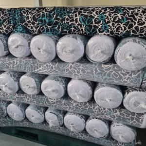 Hecho en Corea, 95% poliéster, 5% spandex, tela ITY estampada en lote, muchos diseños florales, la mejor calidad, hermosos diseños. - Product Image 4