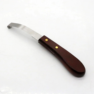 Cuchillo de herradura de acero inoxidable de doble filo con mango de madera para recorte de pezuñas de ovejas y ganado, con hoja en forma de anillo, herramientas para el cuidado de pezuñas. - Product Image 2