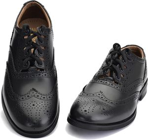 GREENLAND PIPE CO Black Ghillie Brogues Kilt Shoe avec semelle durable en cuir de vache et lacets longs, accessoire musical écossais des Highlands - Product Image 1
