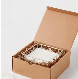 Porta Servilletas Nordic Star de Calidad Premium con Elegante Soporte, Perfecto para Uso en Mesa y Almacenamiento de Papel Tisú - Product Image 6