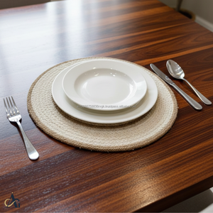 Set de table en jute et coton naturel tissé à la main de 14 pouces, fabriqué en Inde, contemporain, écologique, durable, pour la cuisine et la salle à manger - Product Image 5
