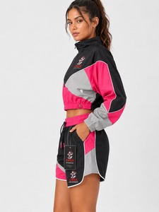 Nuevo Conjunto Corto Impermeable y Ecológico para Mujer, Chaqueta y Pantalones Cortos con Diseño 2 en 1, Ligero y Cómodo - Product Image 2