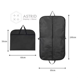 ถุงใส่เสื้อผ้า Astrid ขนาด 60 x 100 ซม. ผ้า Oxford สีดำ สำหรับใส่เสื้อผ้า ชุดสูท  พร้อมปักโลโก้ตามสั่ง สำหรับร้านเสื้อผ้าแฟชั่นชายหญิง - Product Image 2
