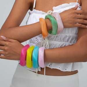 กำไลข้อมืออะคริลิคสีส้มโปร่งแสงลายหินอ่อนเงาสไตล์วินเทจ SAMI HANDICRAFTS สำหรับทุกเพศ เหมาะเป็นของขวัญสุดอินเทรนด์ - Product Image 6