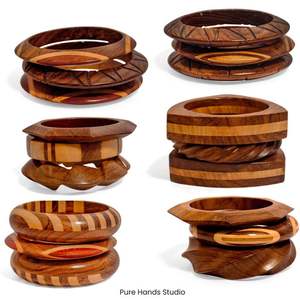 Juego de brazaletes de madera de alta calidad |   Acabado Liso y Pulido |   Trabajo Hecho a Mano |   Precio de Fábrica al por Mayor - Product Image 1