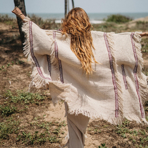 เสื้อคลุมโบโฮสำหรับผู้หญิง เสื้อผ้าสำหรับงานเทศกาลดนตรีในทะเลทราย เสื้อคลุมฮิปปี้ เสื้อคลุมกิโมโนโบฮีเมียน เสื้อคลุมสีขาวสไตล์โบโฮ - Product Image 3