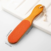 Râpe professionnelle pour pédicure, éliminateur de callosités et peaux mortes, lime à pieds en bois pour talons fendillés, soin des pieds