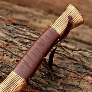 Hache Viking en acier industriel à haute teneur en carbone, manche en bois de frêne personnalisé OEM, hache à barbe, étui en cuir - Product Image 4