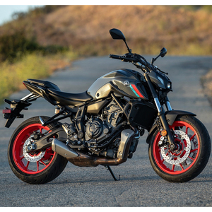 Motocicleta de Calle Yamaha MT-07 de 689cc, Bicilíndrica en Paralelo, Refrigerada por Líquido, de Alto Rendimiento, a Gasolina, >80km/h, para Conductores Experimentados - Product Image 2