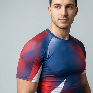 Camiseta Deportiva de Compresión Personalizada para Hombre, Manga Corta, para Running, Fitness, Gimnasio y Entrenamiento - Product Image 3