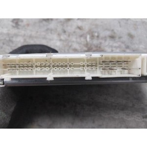 โมดูลควบคุมระบบกันสะเทือนแบบถุงลม S-class มือสอง OEM 2205450532 - Product Image 3
