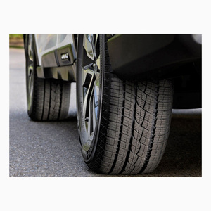 Pneus de camion d'occasion de qualité supérieure - Product Image 3